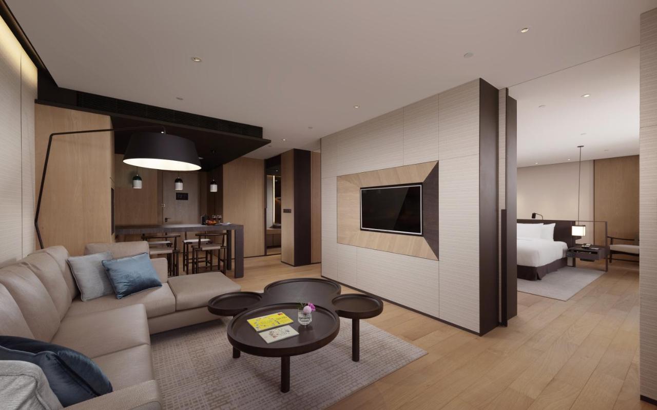 מלון Crowne Plaza Tainan By Ihg מראה חיצוני תמונה A suite at the hotel
