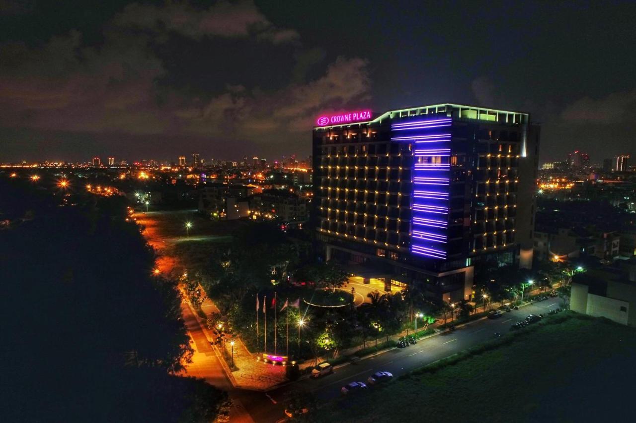מלון Crowne Plaza Tainan By Ihg מראה חיצוני תמונה Crown Towers Manila
