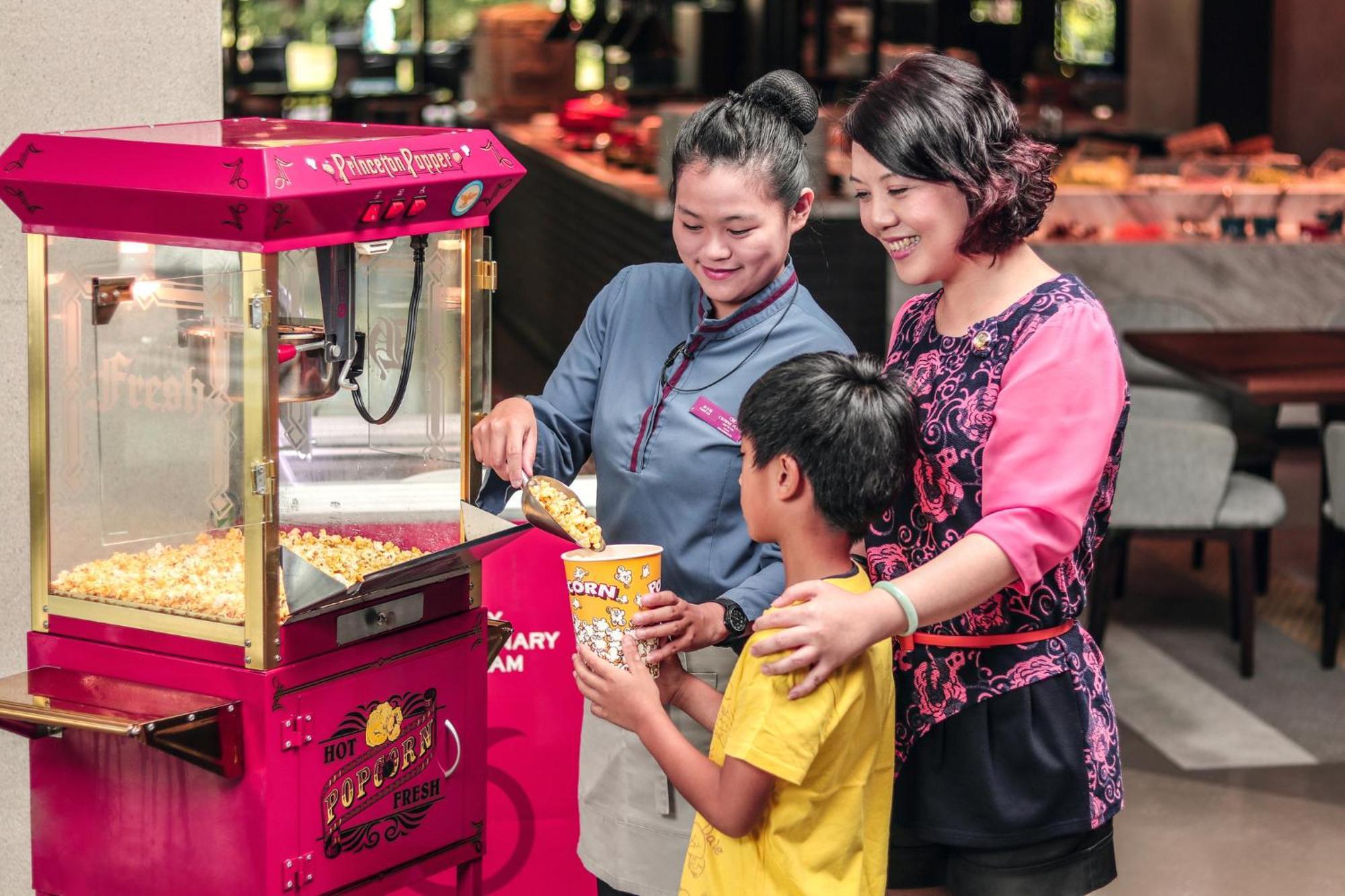 מלון Crowne Plaza Tainan By Ihg מראה חיצוני תמונה A popcorn machine